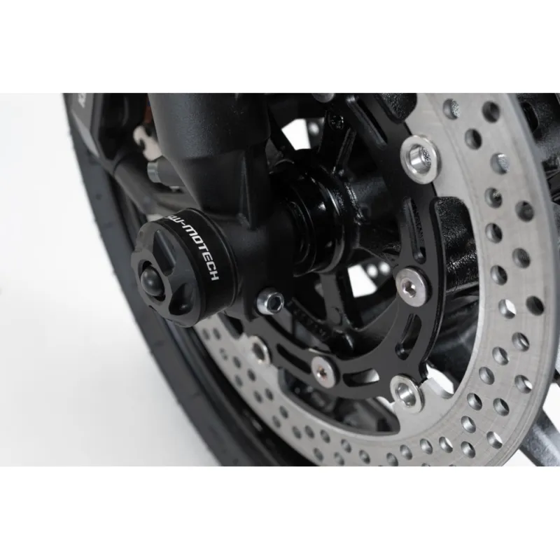 Kawasaki Z 900 RS (17-) - padací protektory na osu předního kola SW-Motech Cenově Výhodný