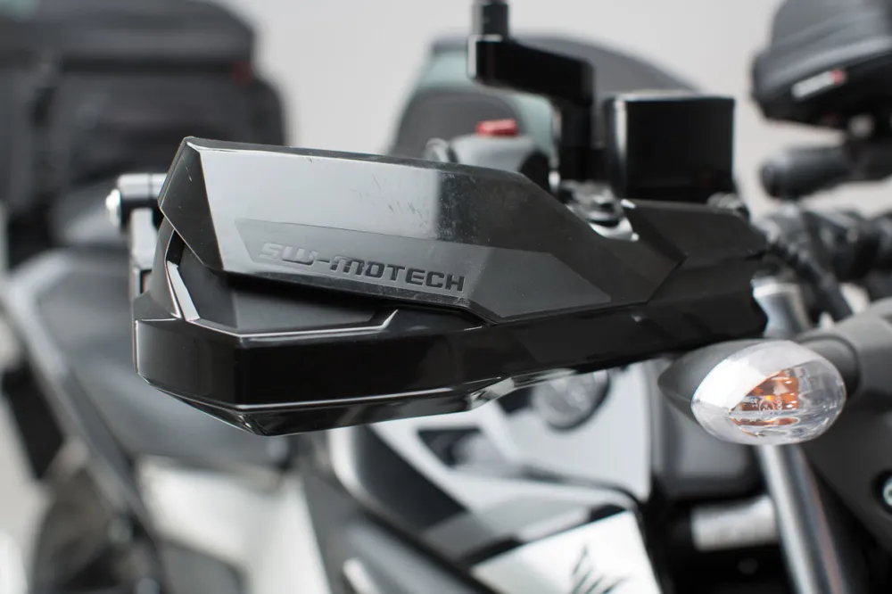 Koupit Online BMW R 1150 R (04-06) chrániče páček KOBRA SW-Motech HPR.00.220.25100/B | HZmoto - vše pro motorkáře a jejich stroje