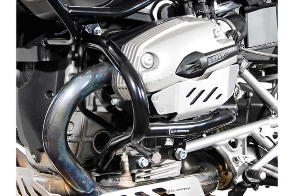 BMW R 1200 GS (04-12) spodní padací rám SW-Motech černý | HZmoto - vše pro motorkáře a jejich stroje Rychlé Dodání