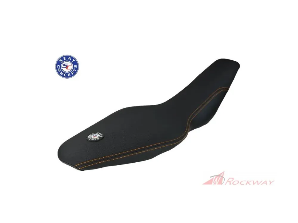 Kompletní sedlo Seat Concepts Comfort XL | KTM 690 Enduro R / SMC-R (2021+) - EU modely- Černé prošívání/Možnosti potahu: Black Carbon Fiber Sides / Black Sandpaper Top Výhodná Nabídka
